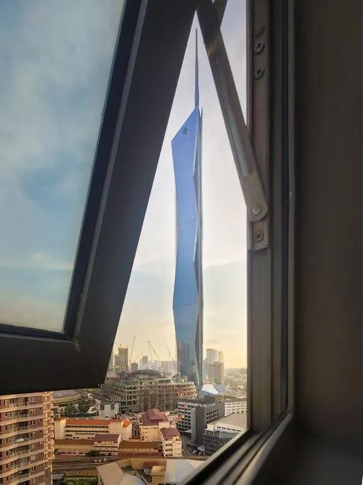 Апартаменты The Robertson @ 118 Tower Super View Куала-Лумпур